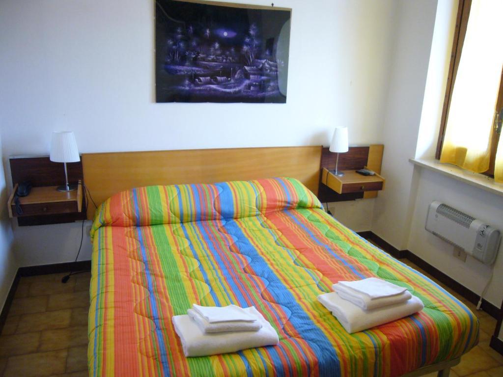 Hotel Ristorante La Bruceta Cremolino Δωμάτιο φωτογραφία