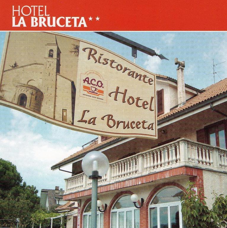 Hotel Ristorante La Bruceta Cremolino Εξωτερικό φωτογραφία