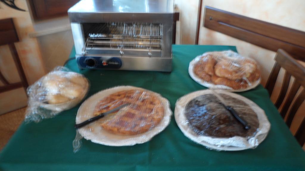 Hotel Ristorante La Bruceta Cremolino Εξωτερικό φωτογραφία